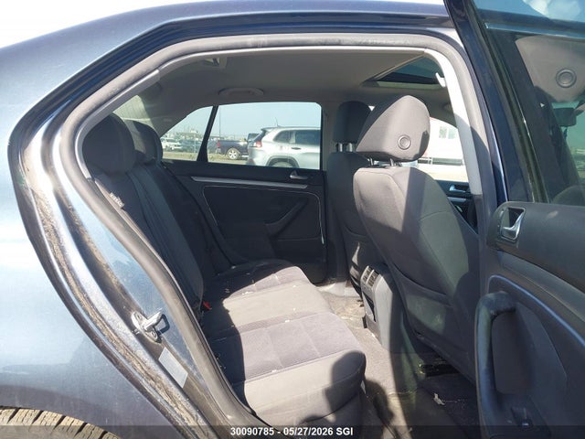 Продажа на аукционе авто 2006 Volkswagen Jetta 2.5 Option Package 1, vin: 3VWSF81K46M835902, номер лота: 30090785