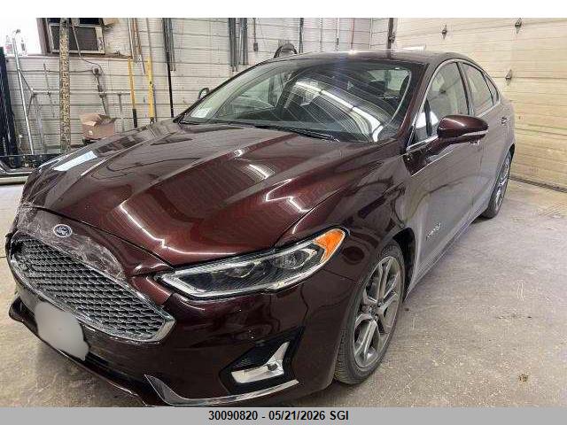 30090820 :رقم المزاد ، 3FA6P0RU6KR227309 vin ، 2019 Ford Fusion Titanium مزاد بيع