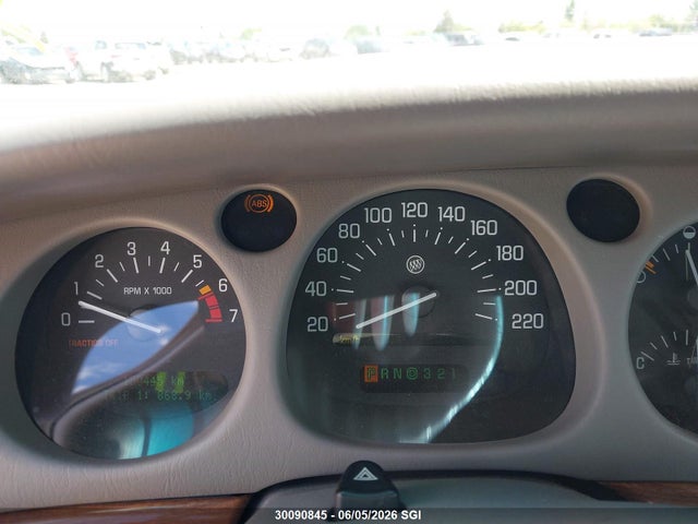 30090845 :رقم المزاد ، 1G4HP54K02U236226 vin ، 2002 Buick Lesabre Custom مزاد بيع