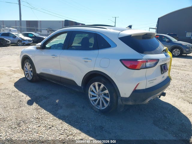 Ford Escape Titanium 2022 1FMCU9J98NUB36438 Image 3