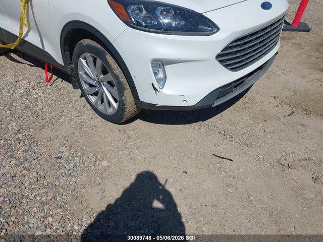 Ford Escape Titanium 2022 1FMCU9J98NUB36438 Image 6