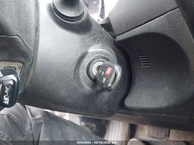 2014 Toyota Corolla L/le/le Pls/prm/s/s Pls მანქანა იყიდება აუქციონზე, vin: 2T1BURHE0EC161401, აუქციონის ნომერი: 30090890