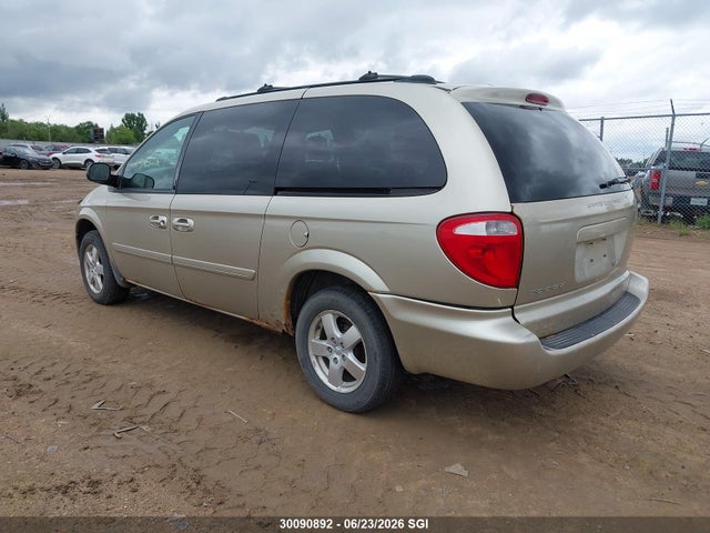 30090892 :رقم المزاد ، 2D4GP44L15R342319 vin ، 2005 Dodge Grand Caravan Sxt مزاد بيع