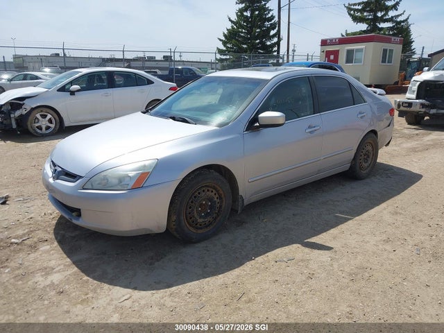 30090438 :رقم المزاد ، 1HGCM56675A811193 vin ، 2005 Honda Accord Ex مزاد بيع