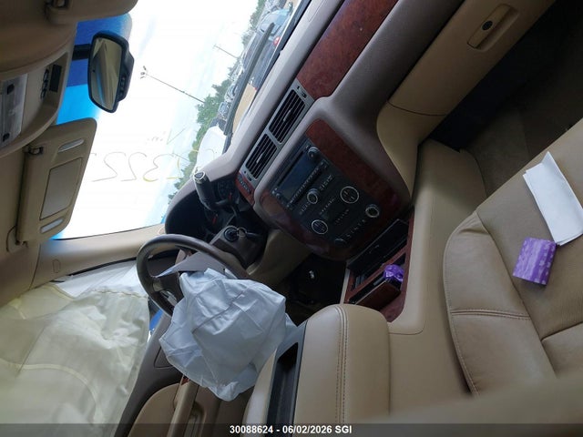 30088624 :رقم المزاد ، 3GNVKGE07AG232276 vin ، 2010 Chevrolet Avalanche Ltz مزاد بيع