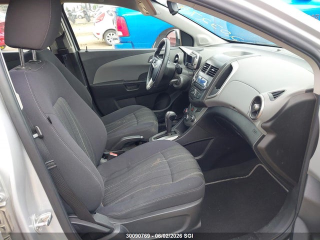 30090769 :رقم المزاد ، 1G1JC6EH2D4203279 vin ، 2013 Chevrolet Sonic Lt مزاد بيع