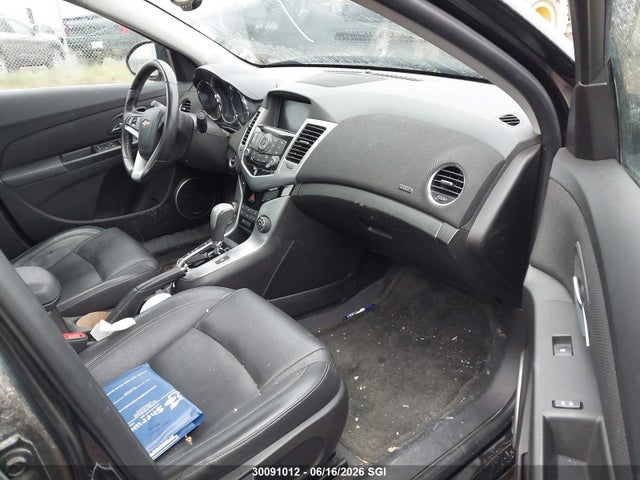 30091012 :رقم المزاد ، 1G1PG5SB5F7200614 vin ، 2015 Chevrolet Cruze Ltz مزاد بيع