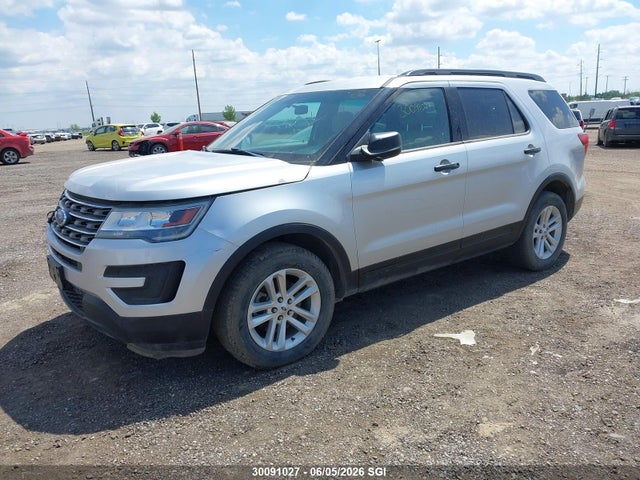 Ford Explorer 2017 1FM5K8B83HGB73401 Image 2