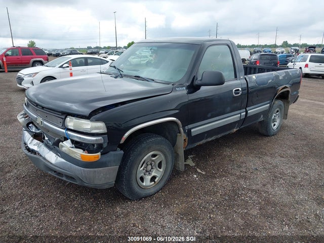 Продажа на аукционе авто 2002 Chevrolet Silverado K1500, vin: 1GCEK14V02E117921, номер лота: 30091069