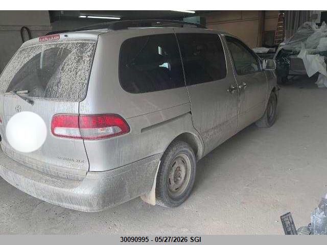 30090995 :رقم المزاد ، 4T3ZF13CX3U539050 vin ، 2003 Toyota Sienna Le/xle مزاد بيع
