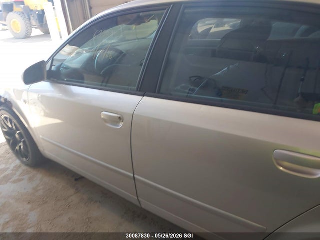 30087830 :رقم المزاد ، WAULC68E84A242121 vin ، 2004 Audi A4 1.8t Quattro مزاد بيع