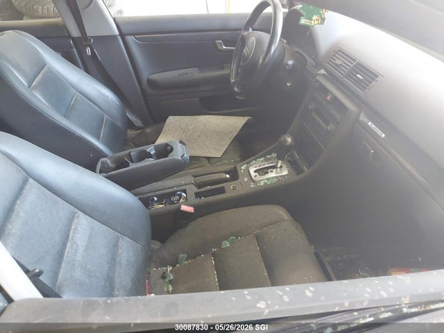 30087830 :رقم المزاد ، WAULC68E84A242121 vin ، 2004 Audi A4 1.8t Quattro مزاد بيع