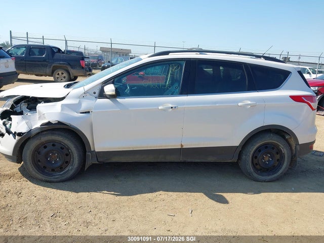 Продажа на аукционе авто 2013 Ford Escape Sel, vin: 1FMCU9H95DUB33940, номер лота: 30091091
