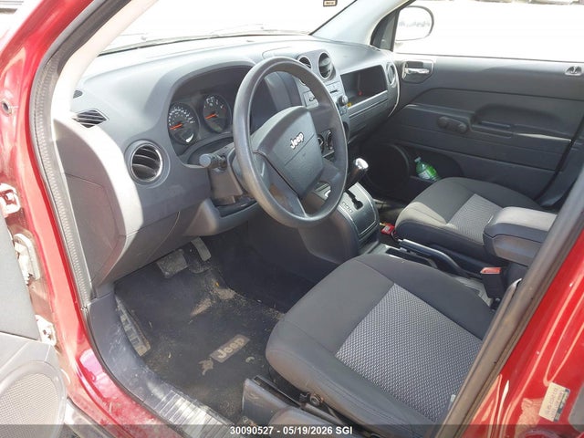 2009 Jeep Compass Sport მანქანა იყიდება აუქციონზე, vin: 1J4FT47A79D173750, აუქციონის ნომერი: 30090527