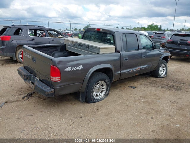 30081401 :رقم المزاد ، 1D7HG38NX4S629443 vin ، 2004 Dodge Dakota Quad Sport مزاد بيع