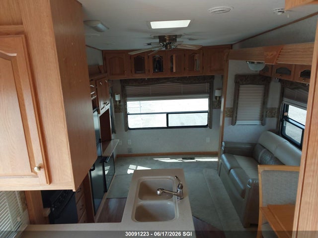 30091223 :رقم المزاد ، 2GRFW28T96S062349 vin ، 2006 Glendale Titanium مزاد بيع