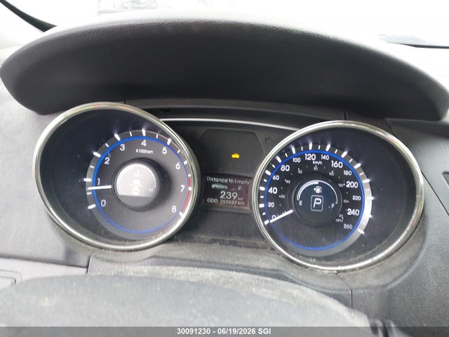 2011 Hyundai Sonata Gls მანქანა იყიდება აუქციონზე, vin: 5NPEB4AC7BH266086, აუქციონის ნომერი: 30091230