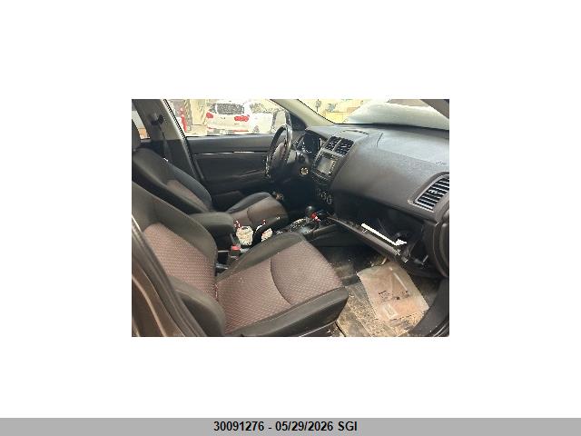 JA4AJ3AU3HZ604597 Mitsubishi RVR SE