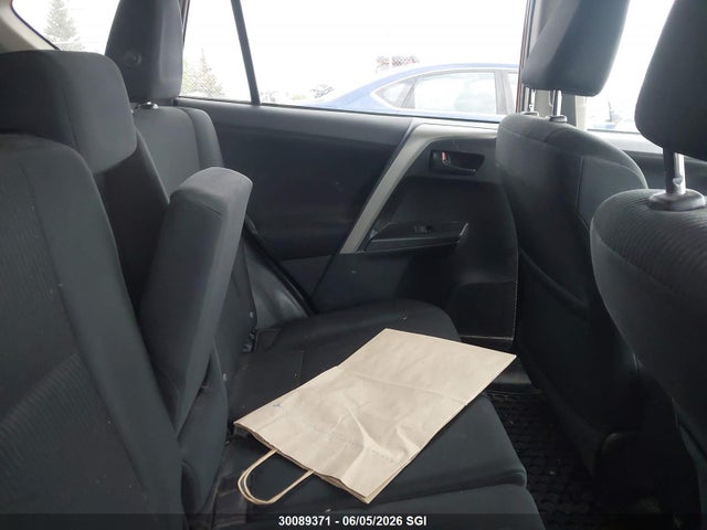 Продаж на аукціоні авто 2018 Toyota Rav4 Le, vin: 2T3BFREV4JW731284, номер лоту: 30089371