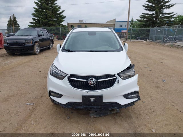 30061568 :رقم المزاد ، KL4CJ2SB5JB554686 vin ، 2018 Buick Encore Sport Touring مزاد بيع