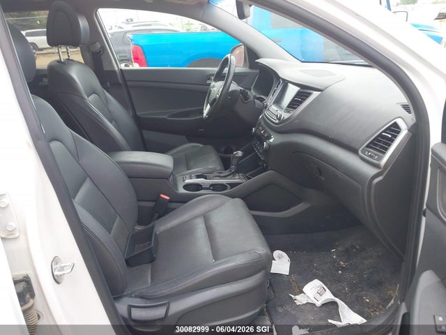 30082999 :رقم المزاد ، KM8J3CA41HU422938 vin ، 2017 Hyundai Tucson Limited/sport And Eco/se مزاد بيع