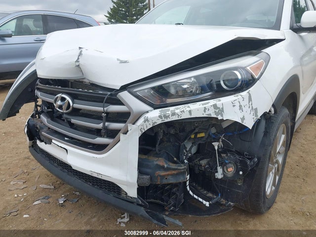 30082999 :رقم المزاد ، KM8J3CA41HU422938 vin ، 2017 Hyundai Tucson Limited/sport And Eco/se مزاد بيع