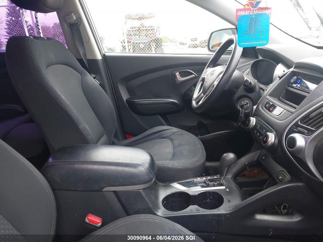 30090964 :رقم المزاد ، KM8JT3AC0CU457440 vin ، 2012 Hyundai Tucson Gl مزاد بيع