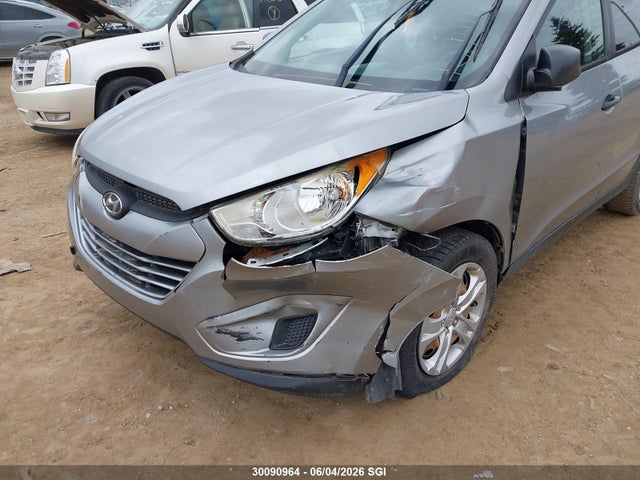 30090964 :رقم المزاد ، KM8JT3AC0CU457440 vin ، 2012 Hyundai Tucson Gl مزاد بيع