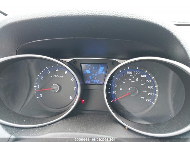 30090964 :رقم المزاد ، KM8JT3AC0CU457440 vin ، 2012 Hyundai Tucson Gl مزاد بيع