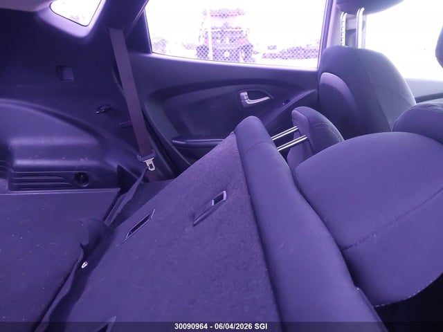 30090964 :رقم المزاد ، KM8JT3AC0CU457440 vin ، 2012 Hyundai Tucson Gl مزاد بيع