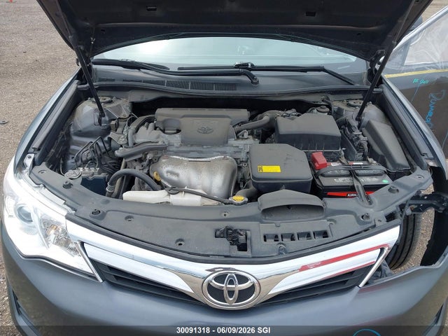 30091318 :رقم المزاد ، 4T1BF1FK1DU686212 vin ، 2013 Toyota Camry L/se/le/xle مزاد بيع