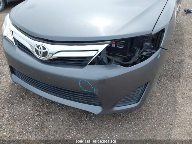 30091318 :رقم المزاد ، 4T1BF1FK1DU686212 vin ، 2013 Toyota Camry L/se/le/xle مزاد بيع
