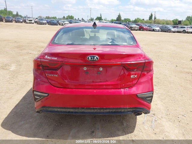30091325 :رقم المزاد ، 3KPF54AD3LE239879 vin ، 2020 Kia Forte Ex مزاد بيع