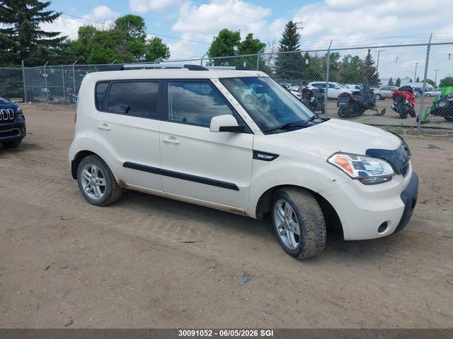 2011 Kia Soul +/!/sport მანქანა იყიდება აუქციონზე, vin: KNDJT2A21B7727360, აუქციონის ნომერი: 30091052