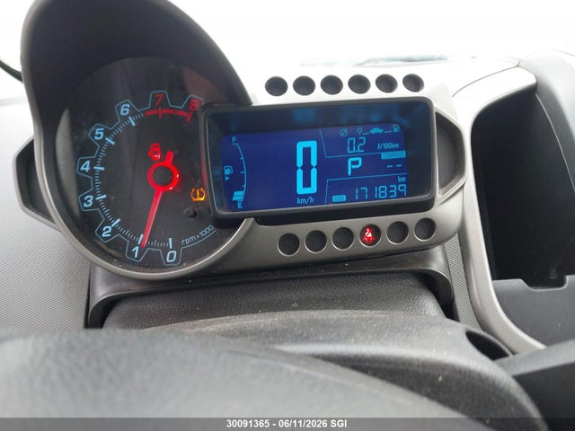 Chevrolet SONIC LT 2015 1G1JC5SH4F4142051 Image 7