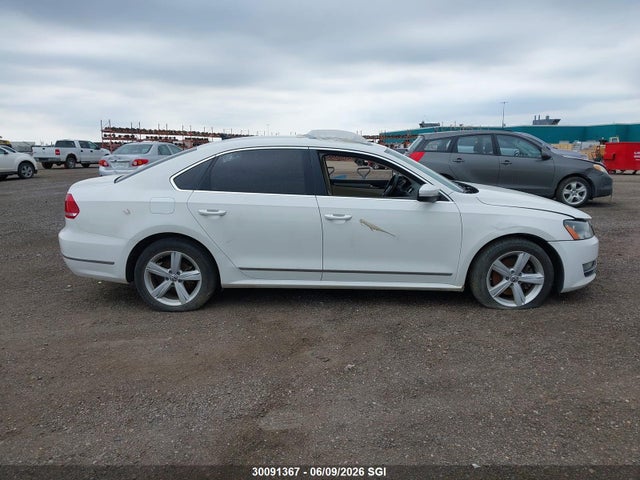 Volkswagen PASSAT SE 2015 1VWBV7A38FC022313 Image 14