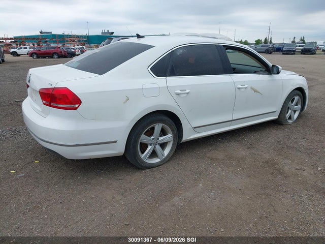Volkswagen PASSAT SE 2015 1VWBV7A38FC022313 Image 4