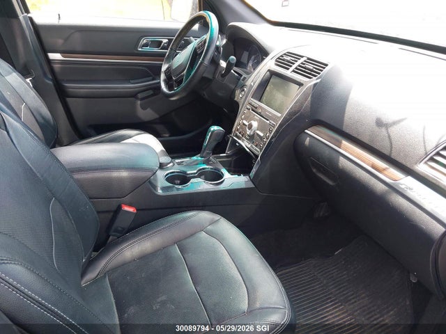 30089794 :رقم المزاد ، 1FM5K8F86GGB67245 vin ، 2016 Ford Explorer Limited مزاد بيع