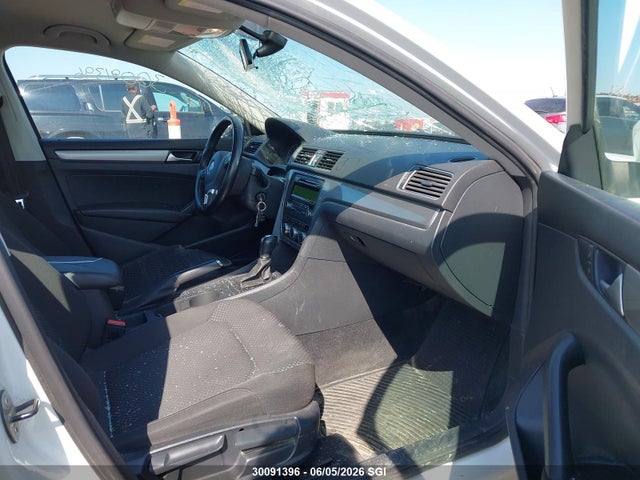 2014 Volkswagen Passat S მანქანა იყიდება აუქციონზე, vin: 1VWAS7A32EC076189, აუქციონის ნომერი: 30091396