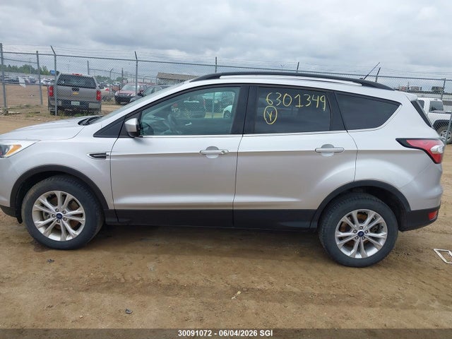 2018 Ford Escape Se მანქანა იყიდება აუქციონზე, vin: 1FMCU9GD4JUC52113, აუქციონის ნომერი: 30091072