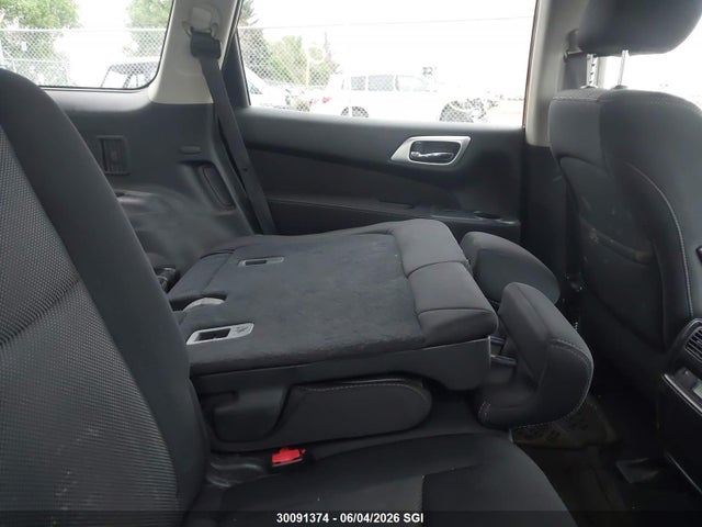 Продаж на аукціоні авто 2017 Nissan Pathfinder S/sv/sl/platinum, vin: 5N1DR2MM0HC637895, номер лоту: 30091374