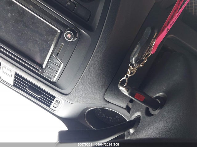 30079538 :رقم المزاد ، 3VWD67AJ9GM398930 vin ، 2016 Volkswagen Jetta Sedan مزاد بيع