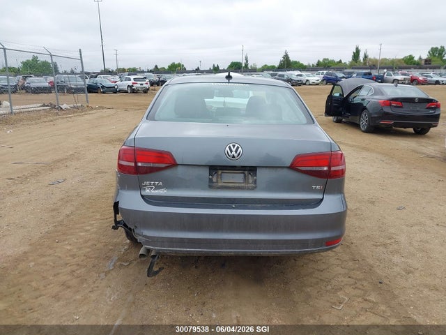 30079538 :رقم المزاد ، 3VWD67AJ9GM398930 vin ، 2016 Volkswagen Jetta Sedan مزاد بيع