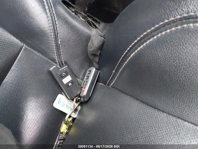 2015 Toyota Sienna Sport მანქანა იყიდება აუქციონზე, vin: 5TDXK3DC4FS575027, აუქციონის ნომერი: 30091134