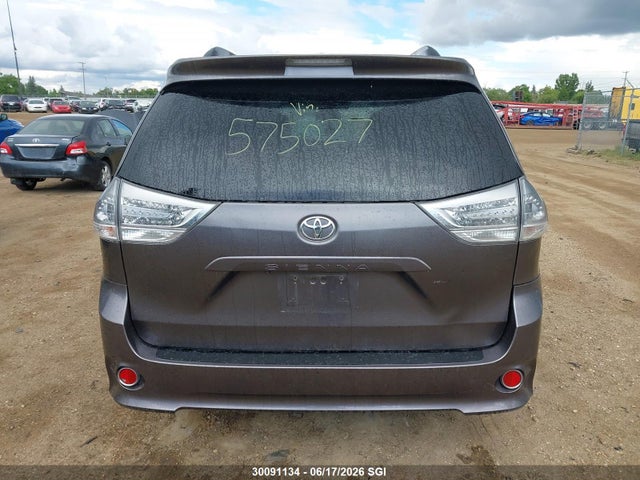 2015 Toyota Sienna Sport მანქანა იყიდება აუქციონზე, vin: 5TDXK3DC4FS575027, აუქციონის ნომერი: 30091134