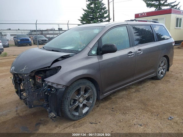 2015 Toyota Sienna Sport მანქანა იყიდება აუქციონზე, vin: 5TDXK3DC4FS575027, აუქციონის ნომერი: 30091134