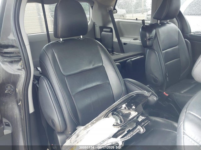 2015 Toyota Sienna Sport მანქანა იყიდება აუქციონზე, vin: 5TDXK3DC4FS575027, აუქციონის ნომერი: 30091134