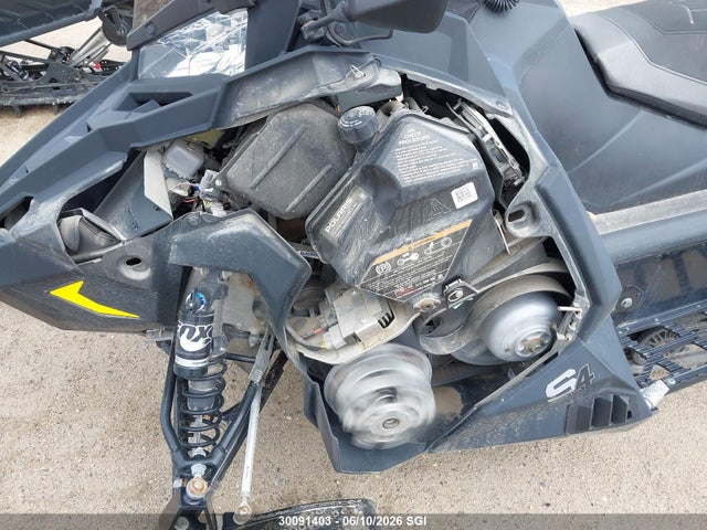 Polaris Titan 800 Adventure 2023 SN1FJE9F4PC252254 Image 10