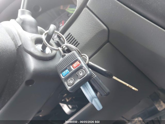 Aukcja sprzedaży 2004 Ford Explorer Xls/xls Sport, vin: 1FMZU72K14UA78395, numer aukcji: 30090550