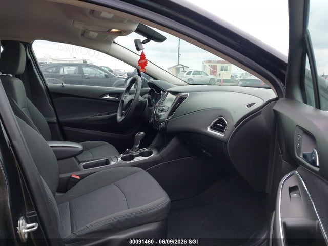 Продаж на аукціоні авто 2018 Chevrolet Cruze Lt, vin: 1G1BE5SM0J7138601, номер лоту: 30091460